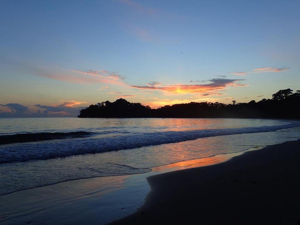 Mar Verde Lodge Puerto Viejo de Talamanca Ngoại thất bức ảnh